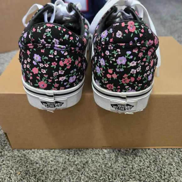 Vans Black Multicolor Floral Sneakers - Picture 5 of 7